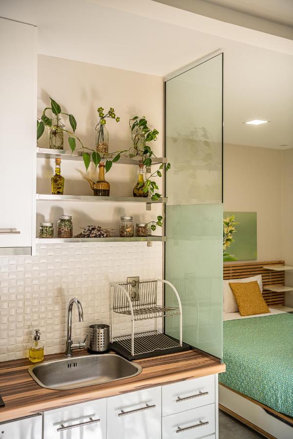 Olive Lemon Biophilic House & Lush Forest Garden Vámos Extérieur photo